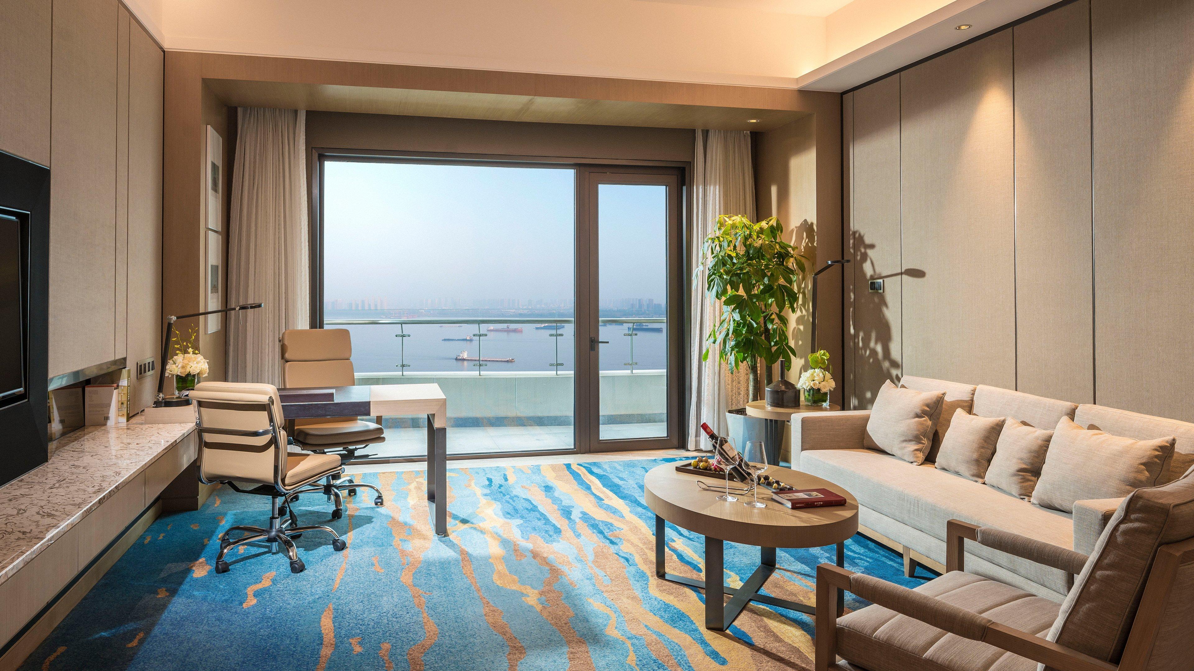 Intercontinental Wuhan By Ihg - Yangtze River View Exterior photo