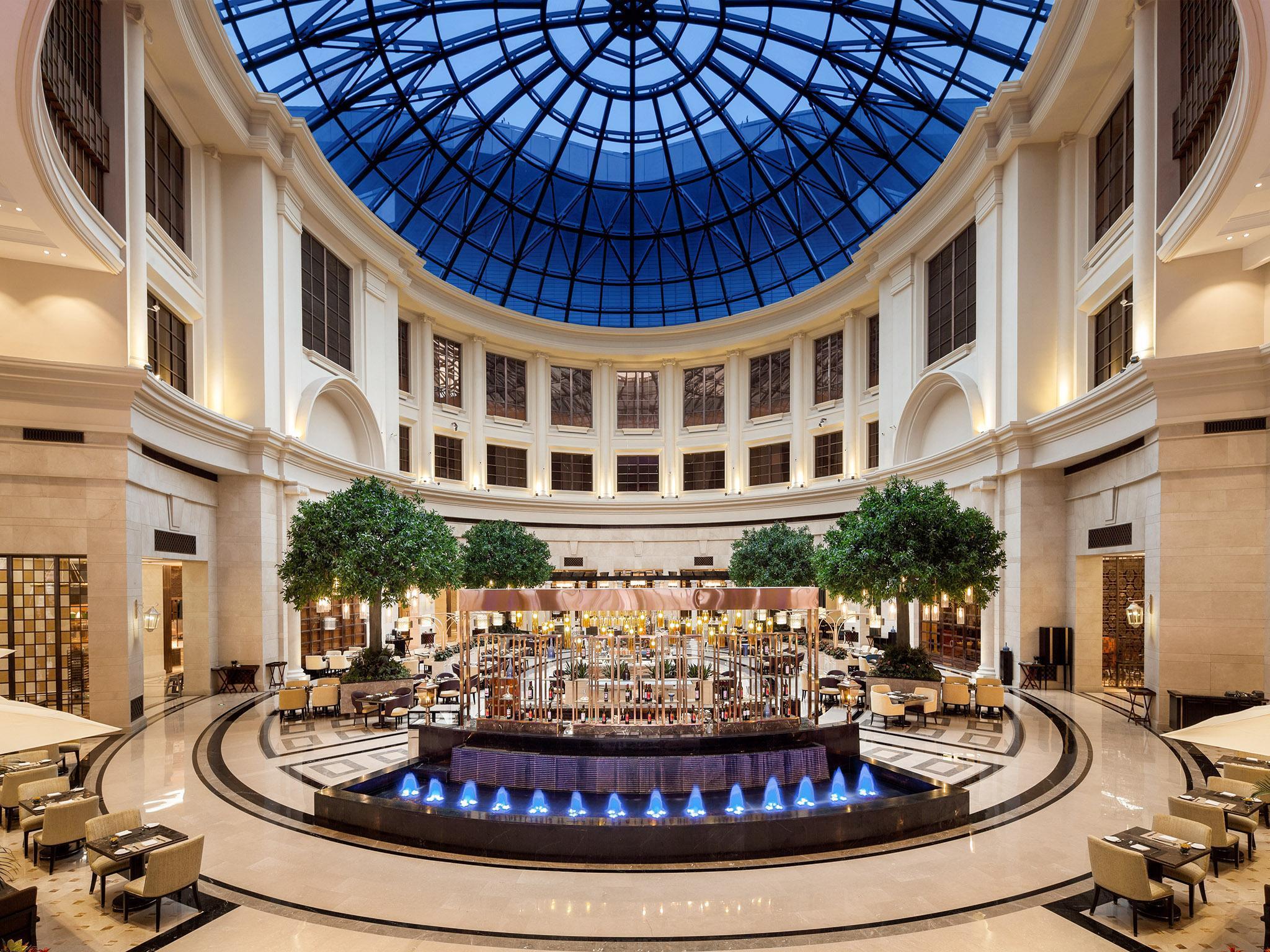 Intercontinental Wuhan By Ihg - Yangtze River View Exterior photo