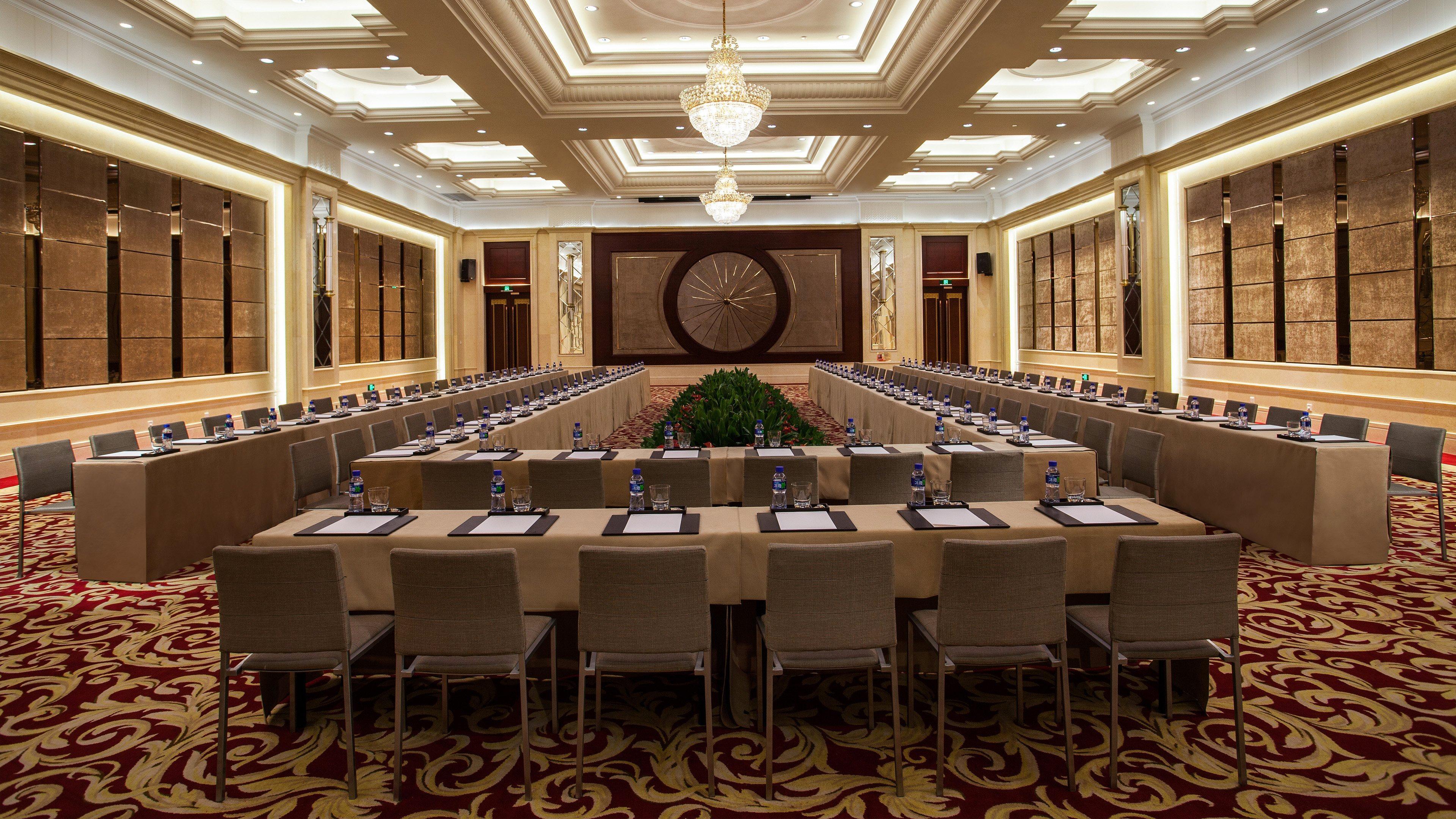 Intercontinental Wuhan By Ihg - Yangtze River View Exterior photo